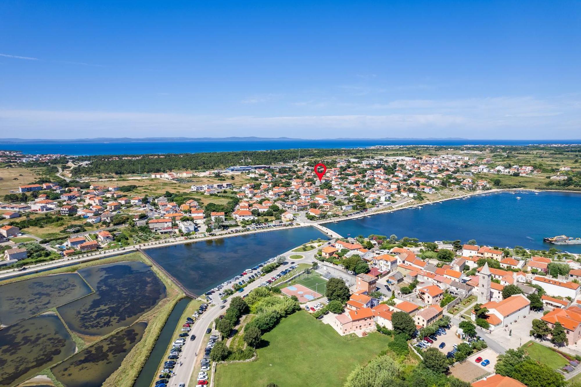 Salt Bloom Apartments Nin Bagian luar foto