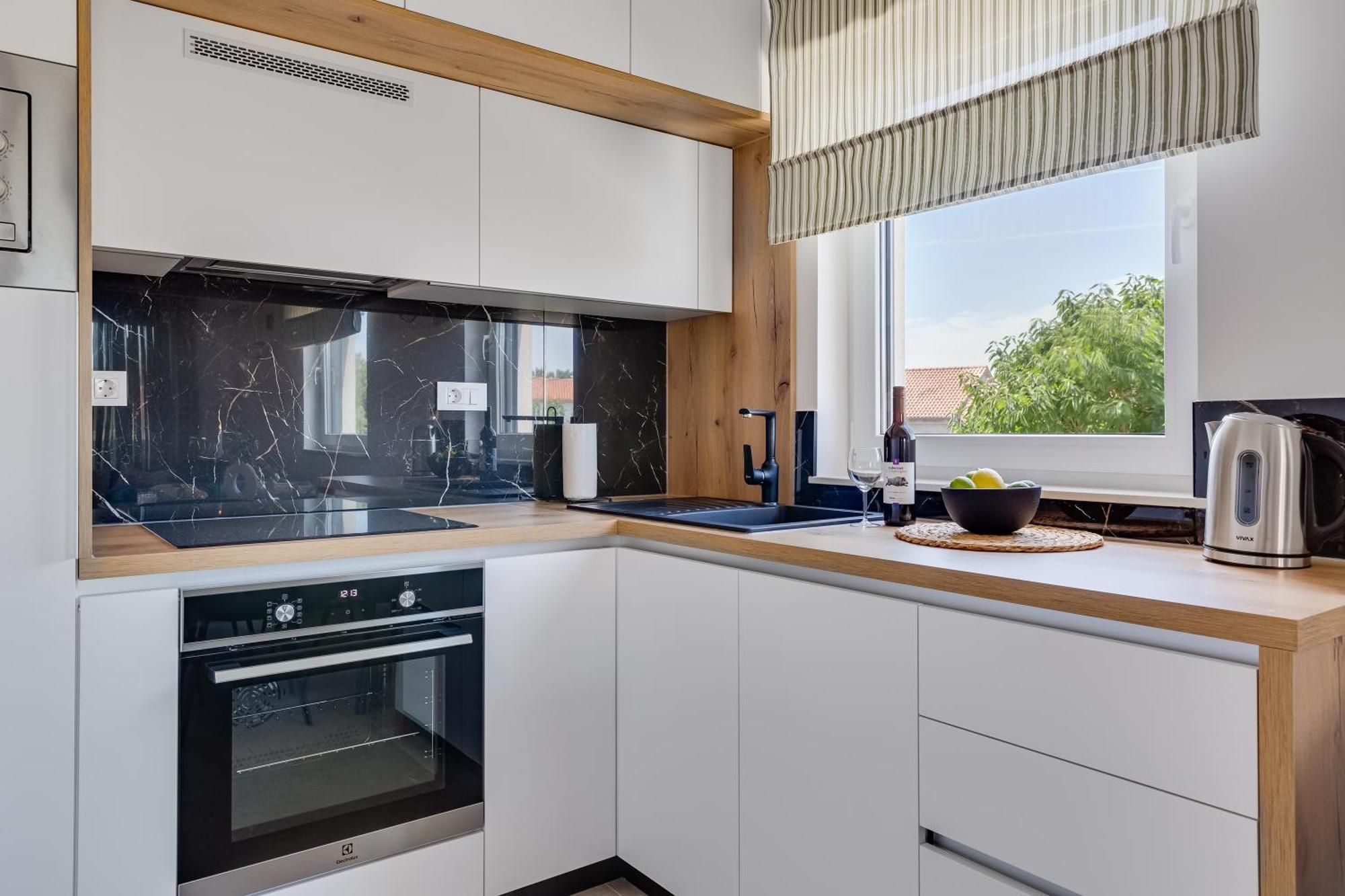 Salt Bloom Apartments Nin Bagian luar foto